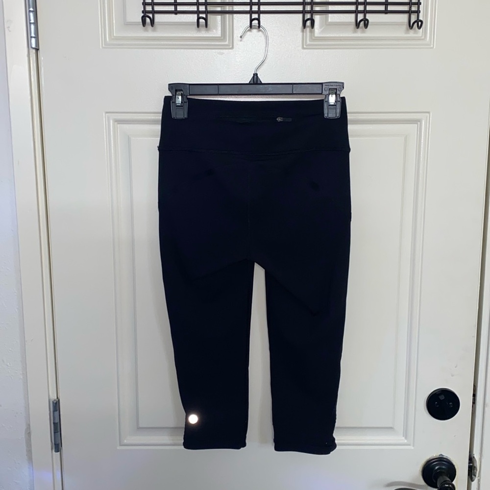 Lululemon Workout Capri’s Size 26 inch waist